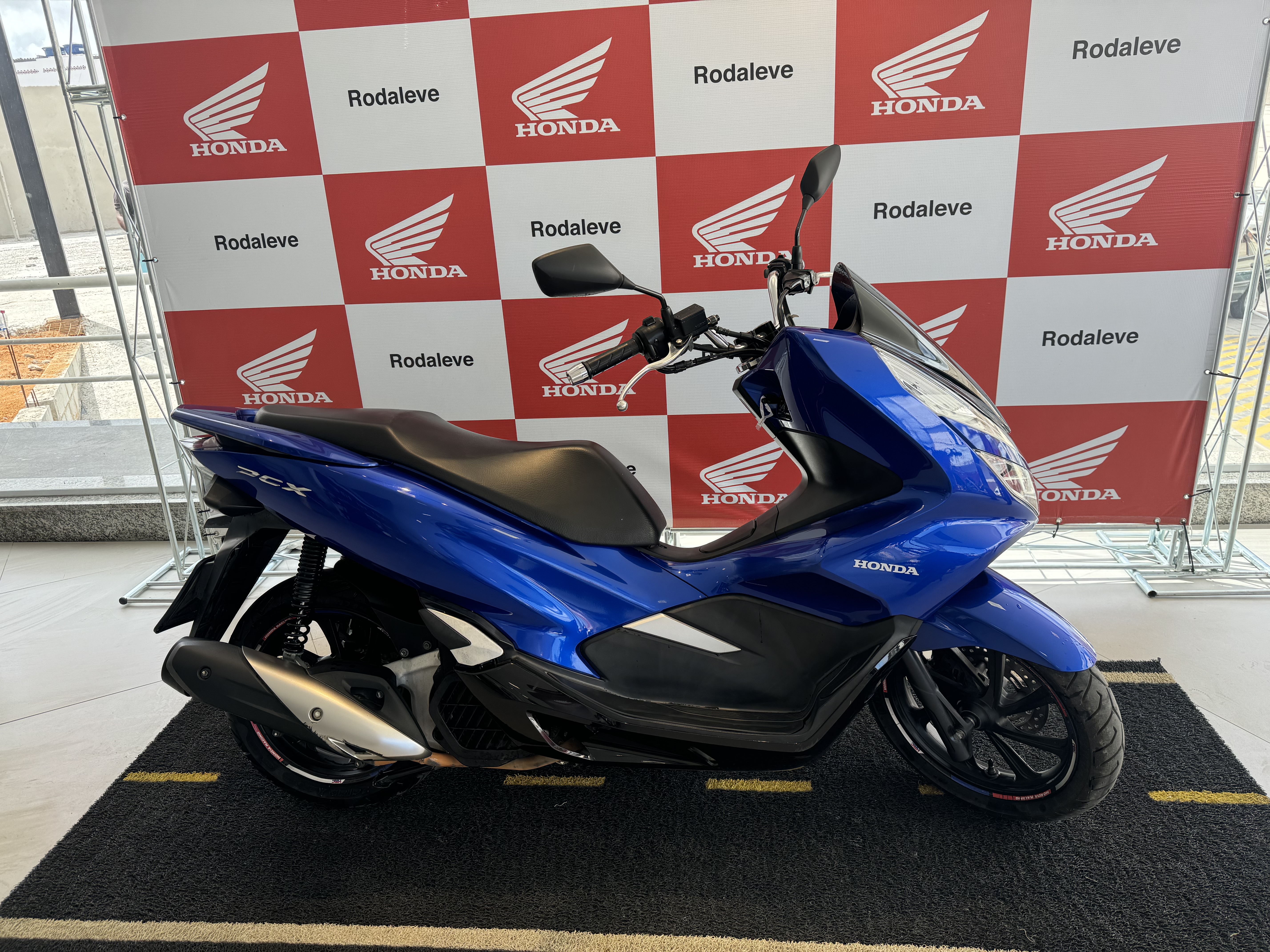 HONDA PCX