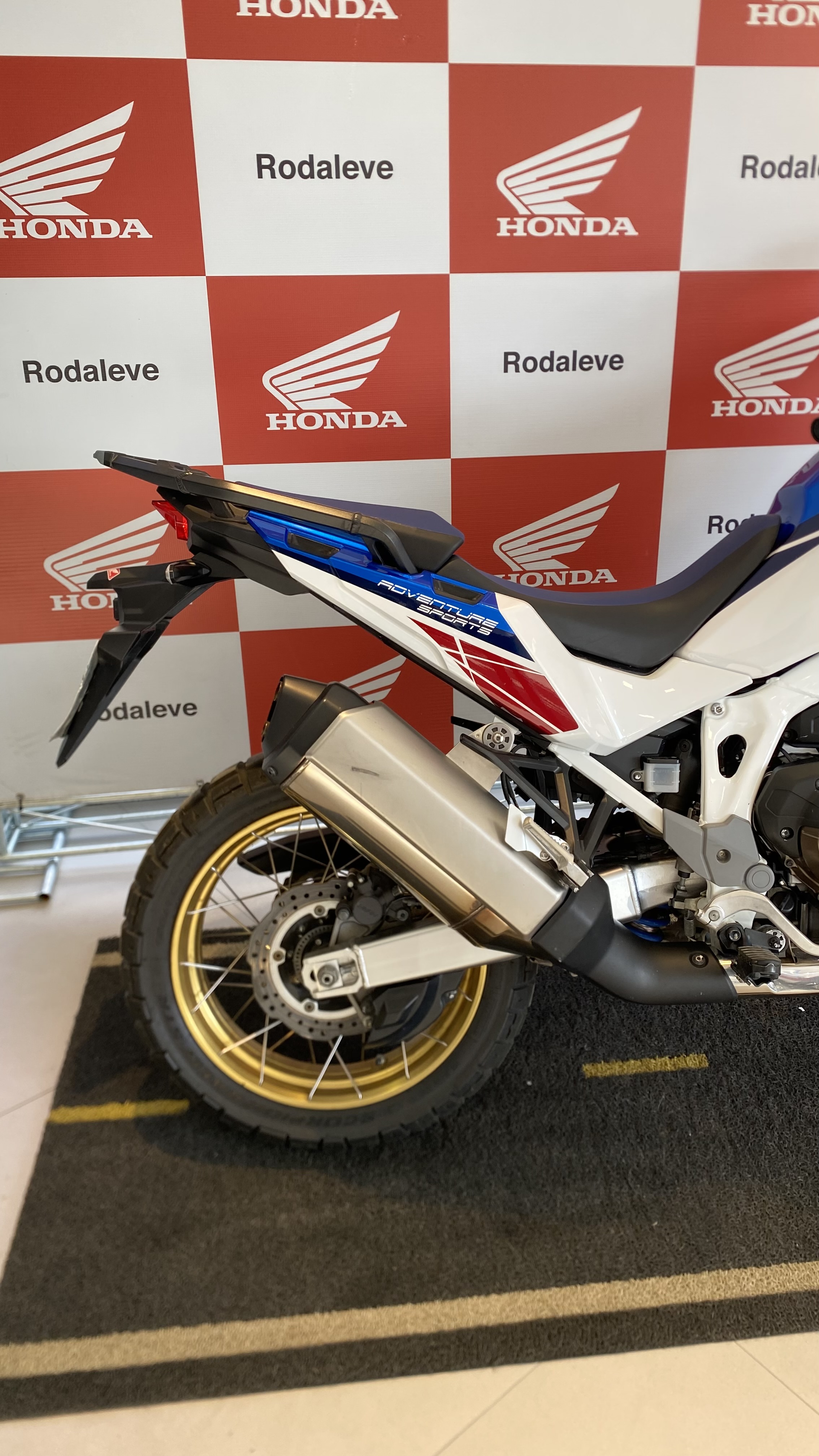 HONDA AFRICA TWIN 1100