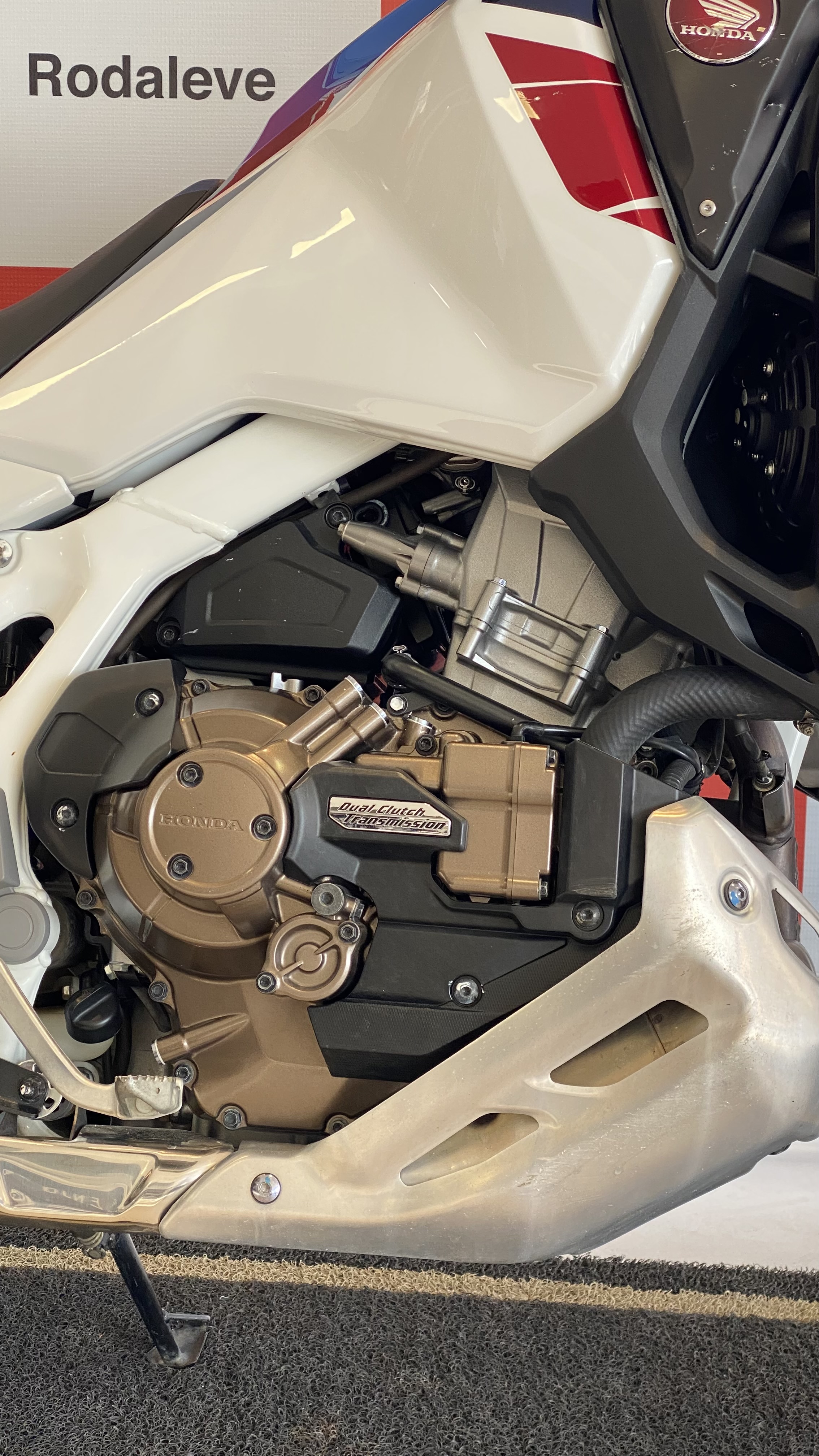 HONDA AFRICA TWIN 1100