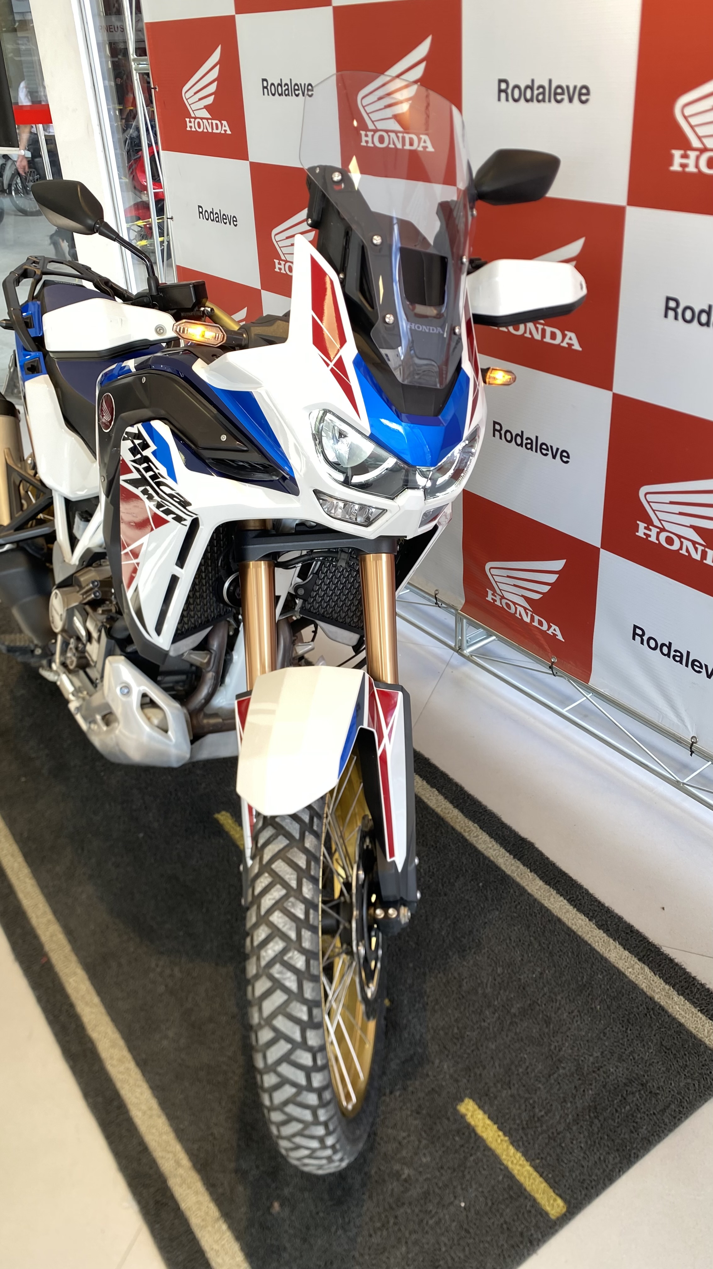 HONDA AFRICA TWIN 1100