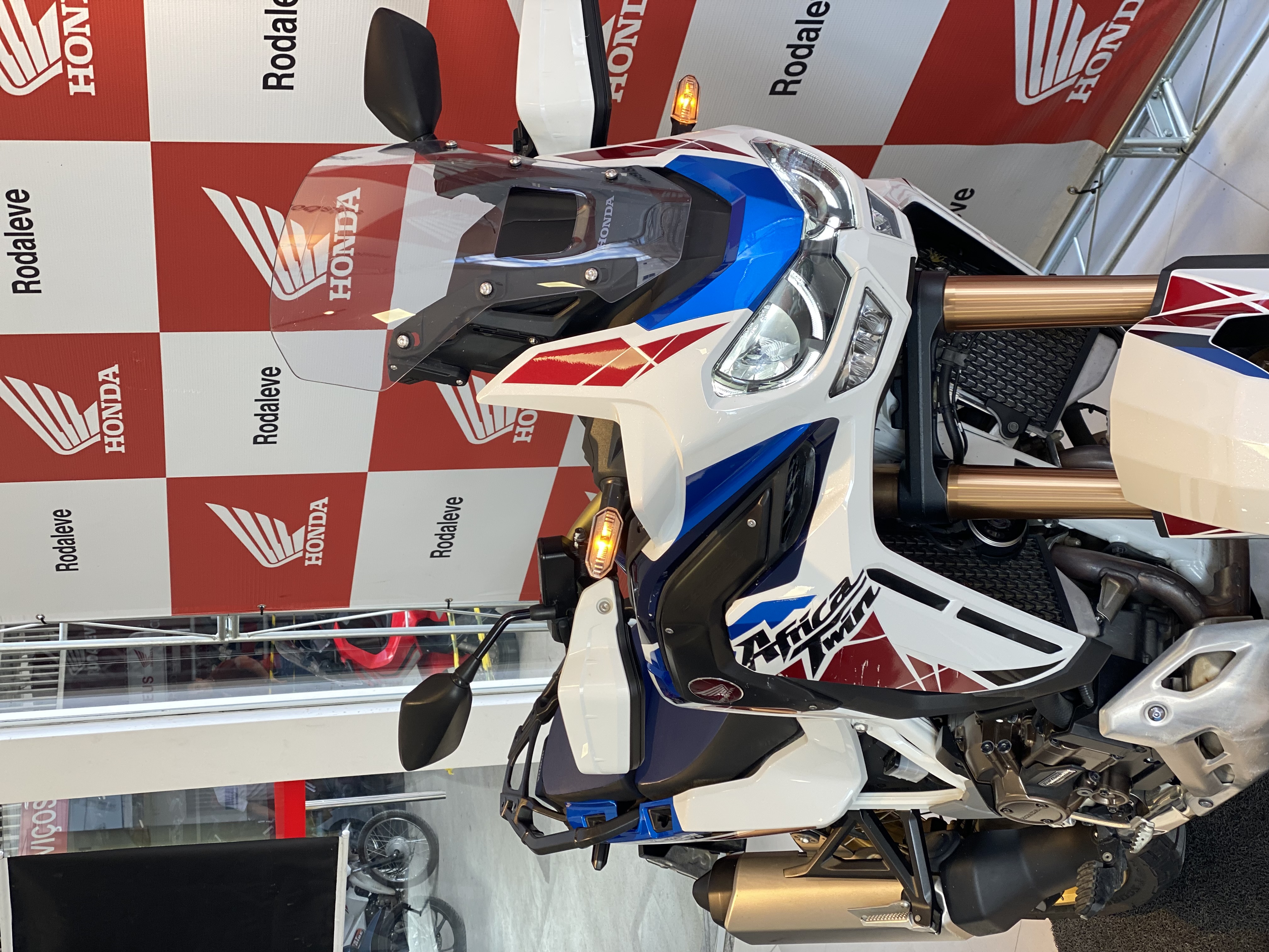 HONDA AFRICA TWIN 1100